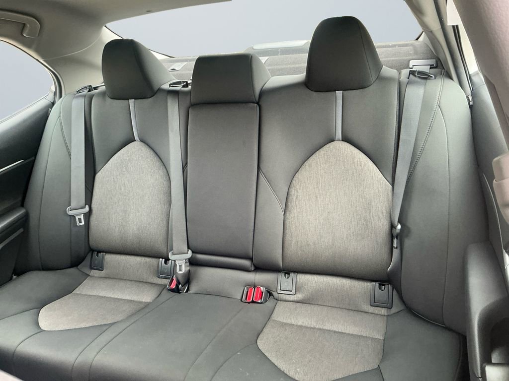 Used 2023 Toyota Camry LE image 14