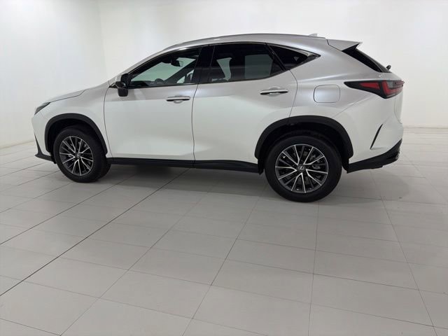 Used 2022 Lexus NX 250 FWD w/ Cold Area Package image 2