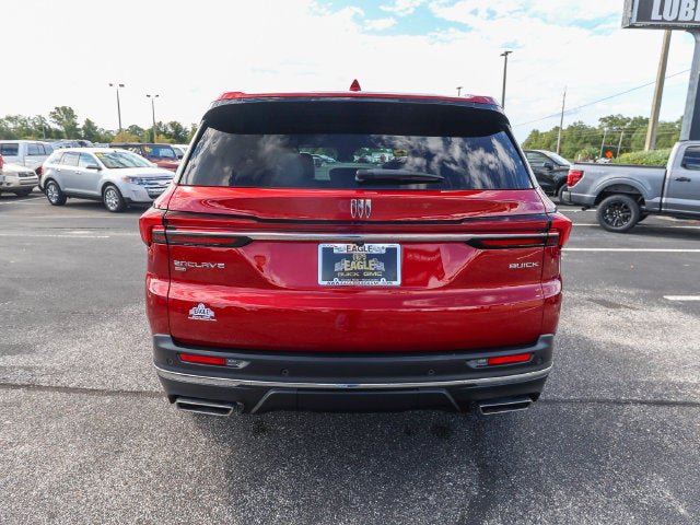 Used 2025 Buick Enclave Preferred AWD/4WD image 8