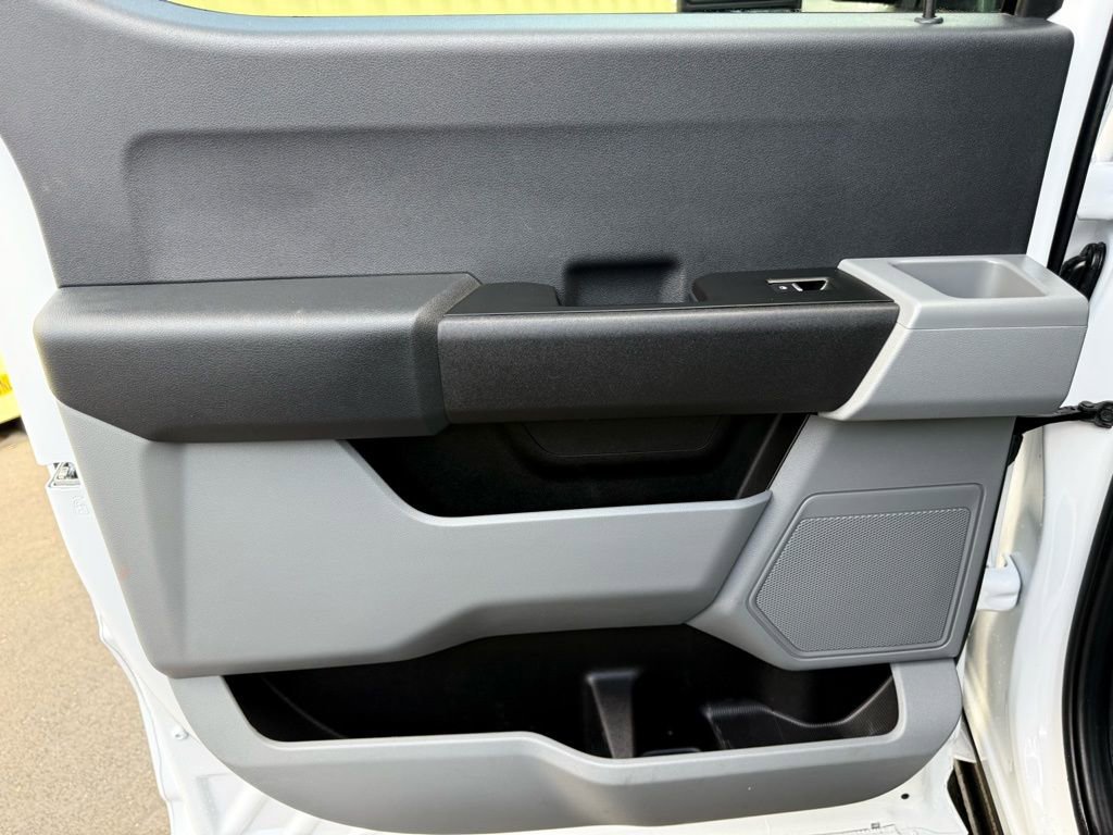 Used 2024 Ford F450 XL w/ XL Chrome Package image 18