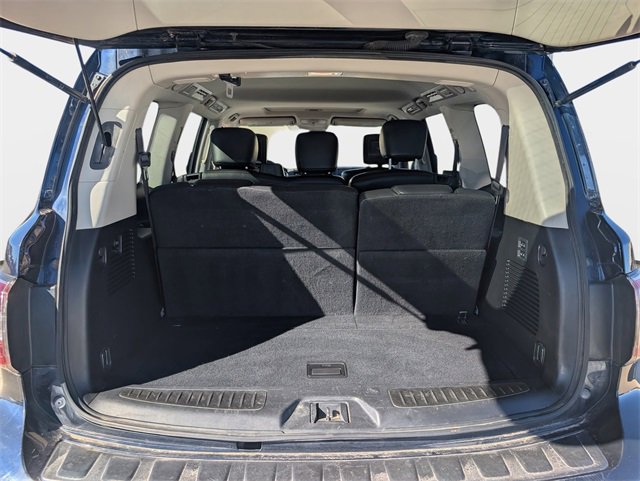 Used 2018 Nissan Armada Platinum image 9