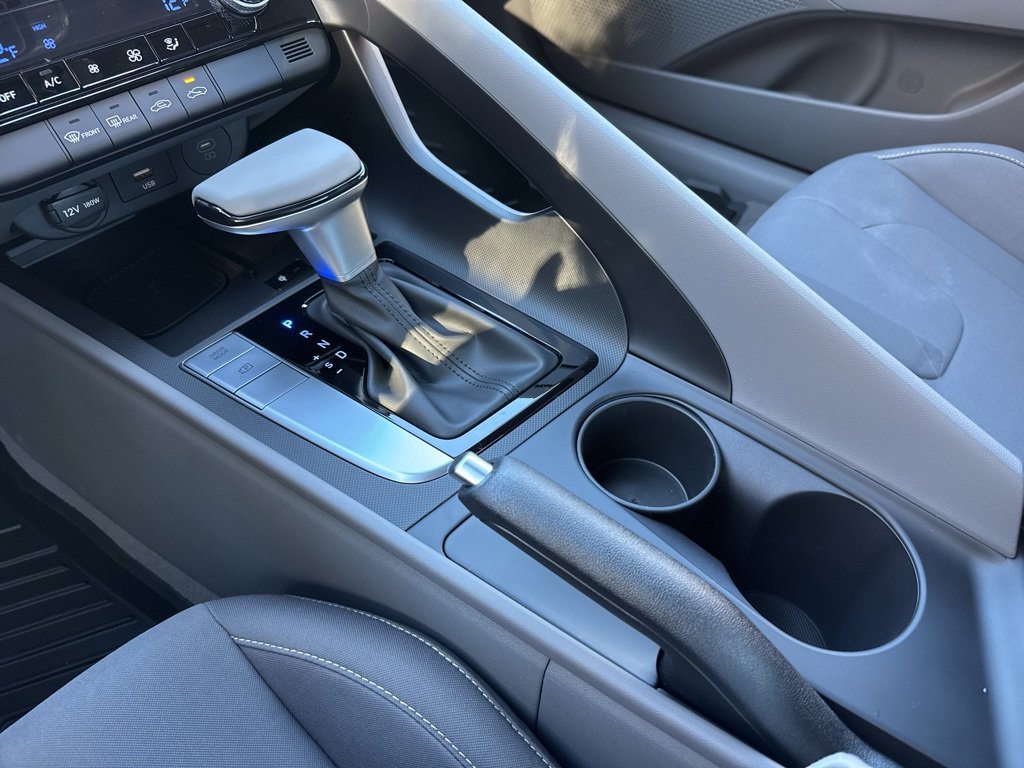New 2025 Hyundai Elantra Sport image 26