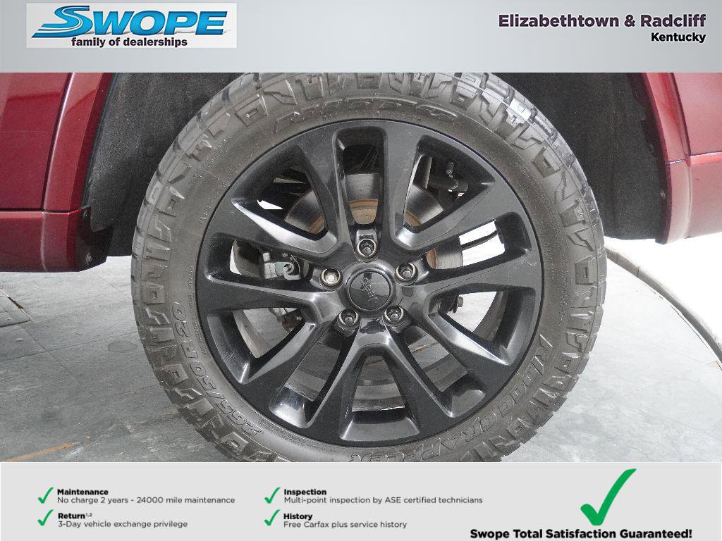 Used 2019 Jeep Grand Cherokee Altitude AWD/4WD image 29