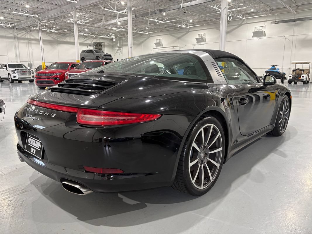 Used 2016 Porsche 911 Targa 4 AWD/4WD image 7
