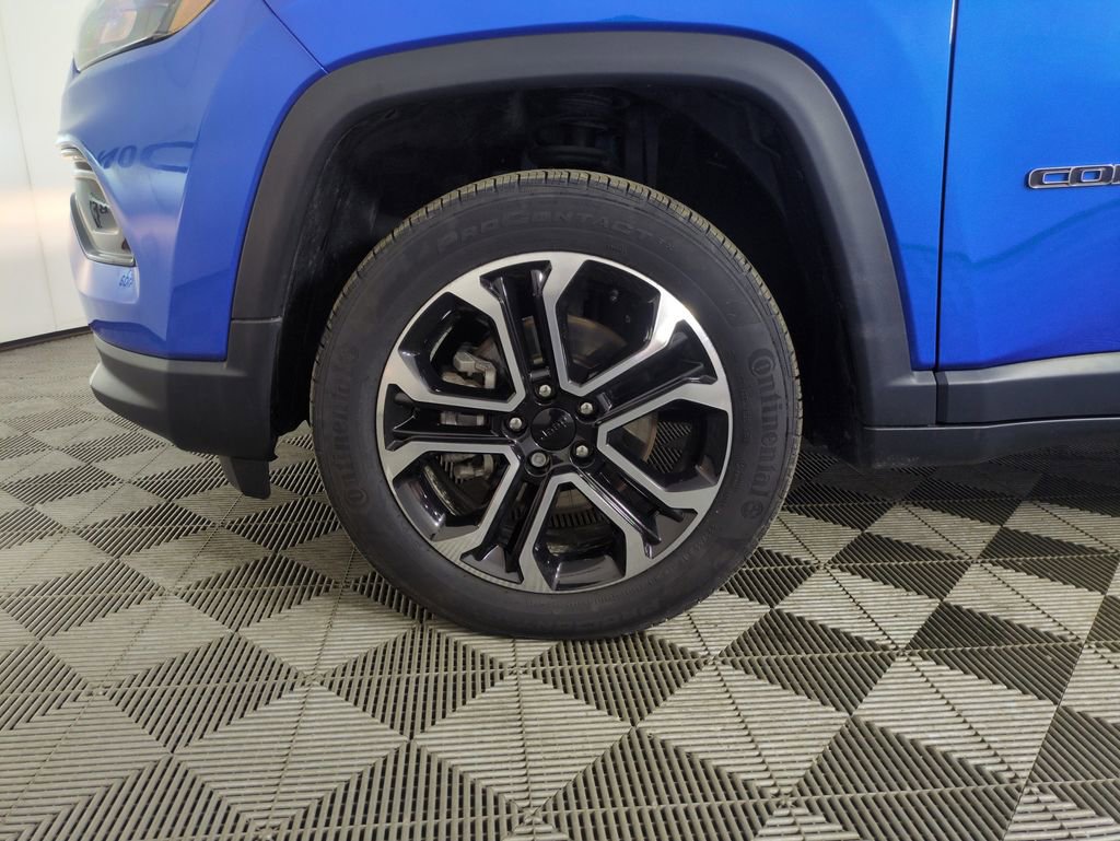 Used 2022 Jeep Compass Limited image 28