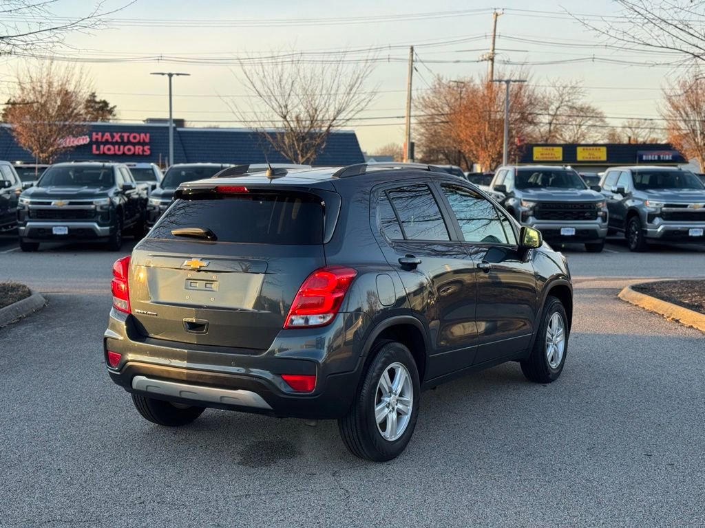 Used 2021 Chevrolet Trax LT w/ Driver Confidence Package image 5