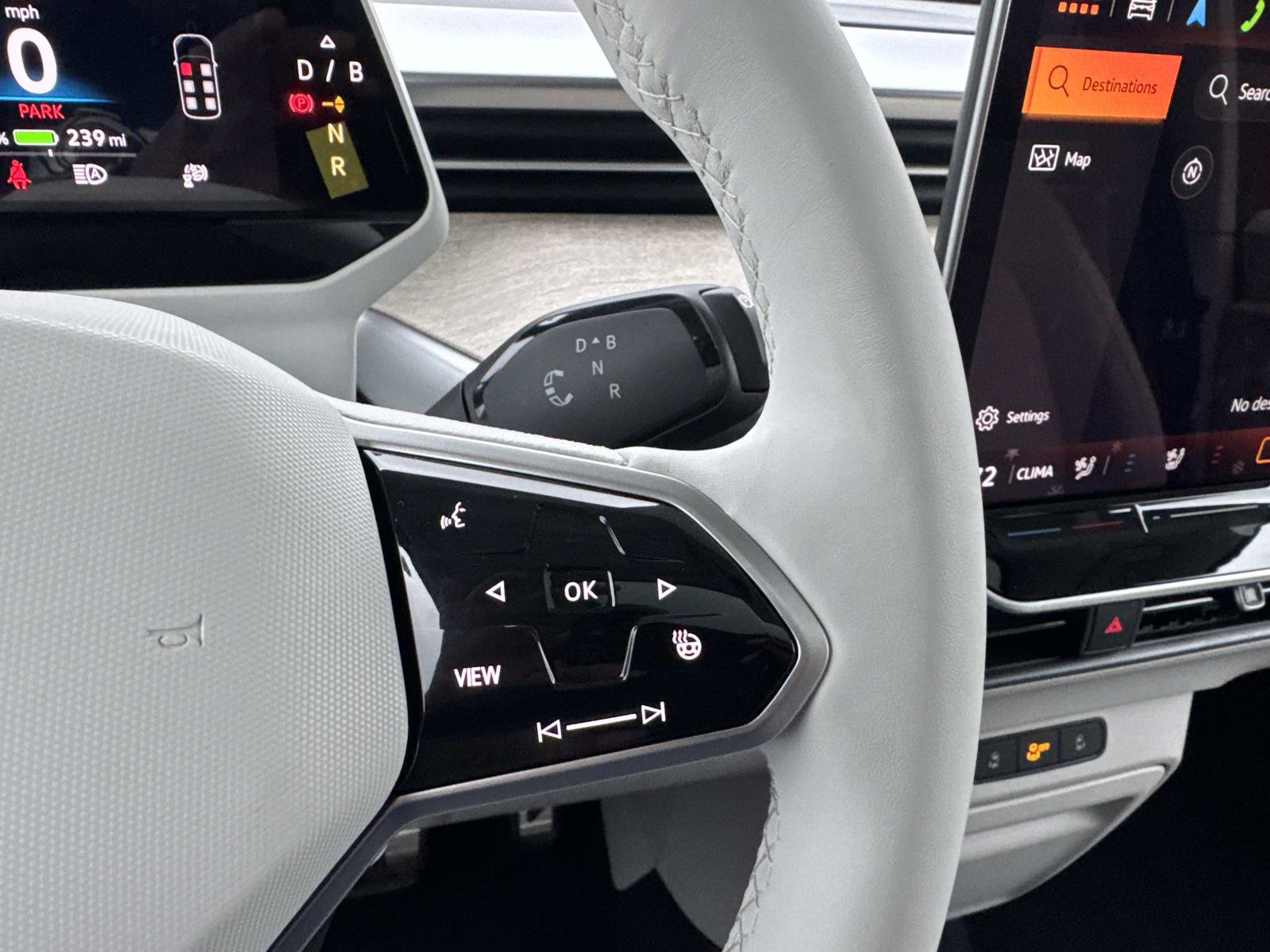 New 2025 Volkswagen ID. Buzz Pro S Plus image 16