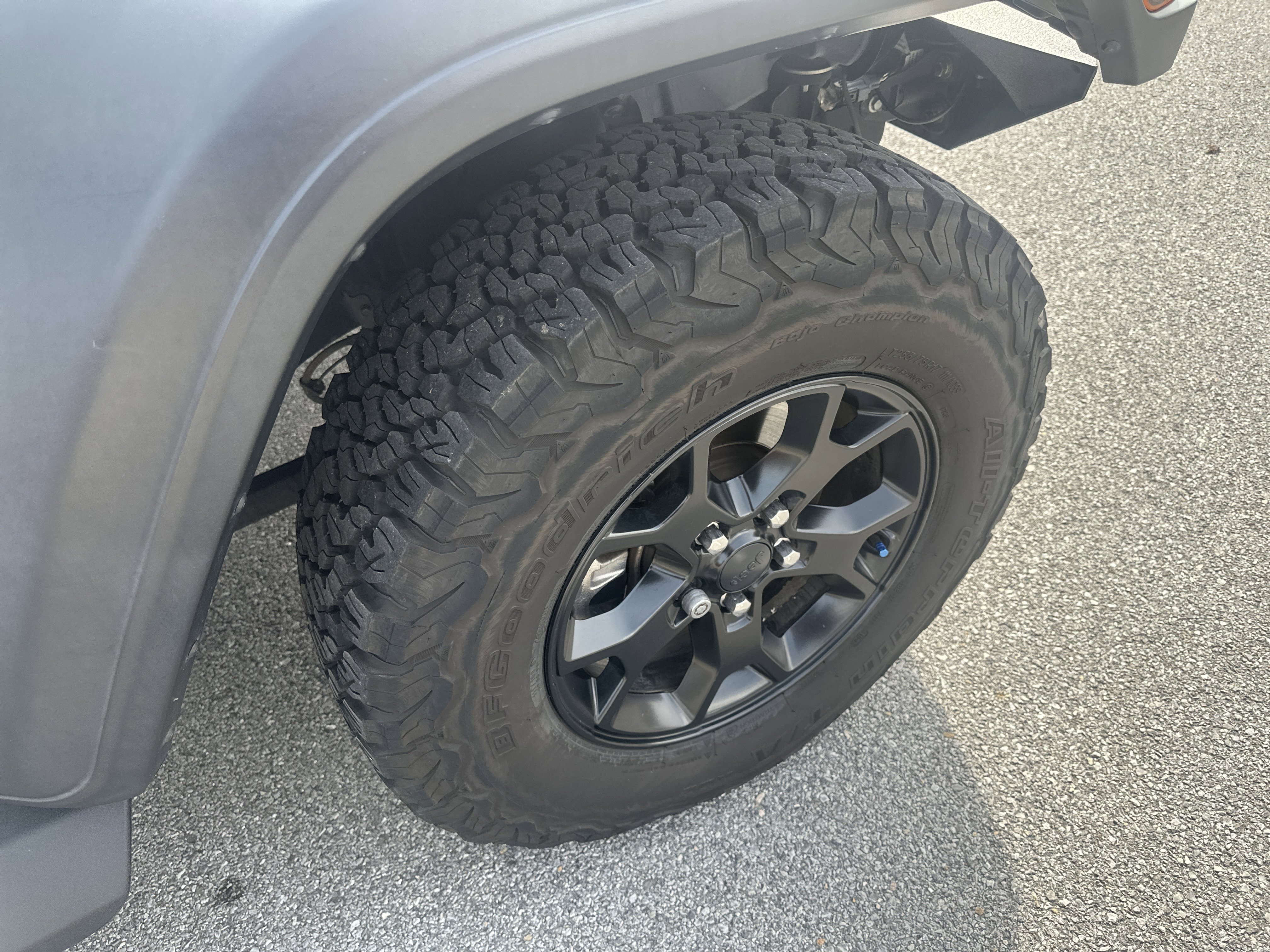 Used 2020 Jeep Wrangler Unlimited Sport image 35