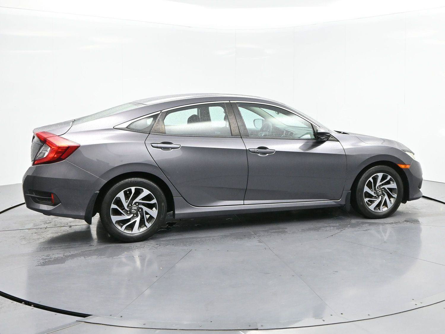 Used 2016 Honda Civic EX image 8