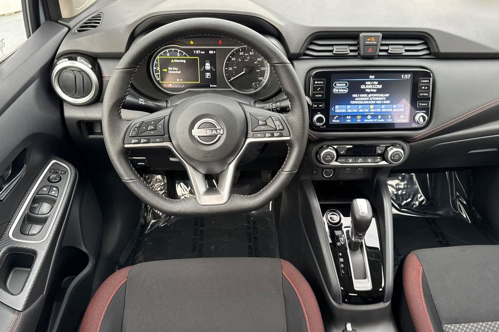 New 2025 Nissan Versa SR w/ Trunk Package image 11