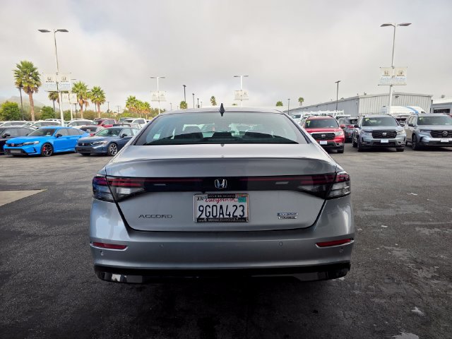 Used 2023 Honda Accord Touring image 11