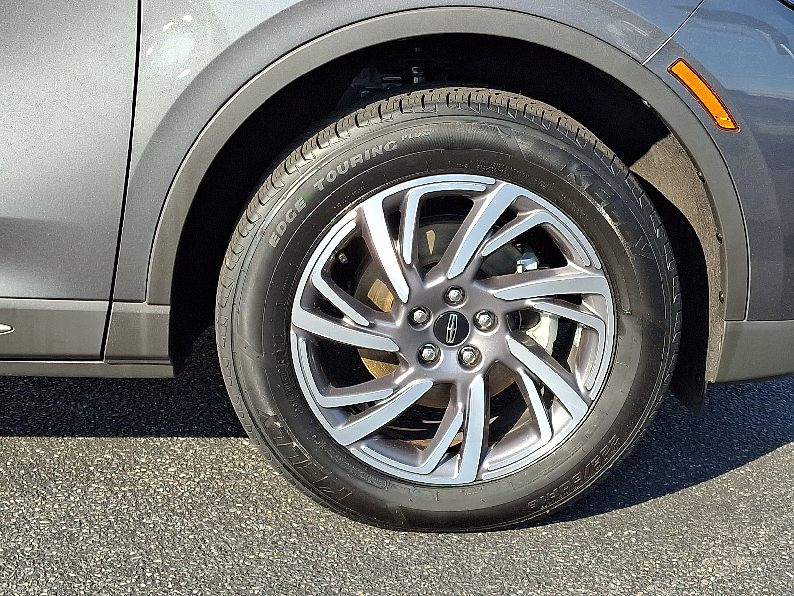 Certified 2023 Lincoln Corsair AWD w/ Equipment Group 101A image 8