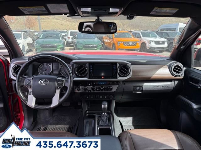 Used 2016 Toyota Tacoma Limited image 33