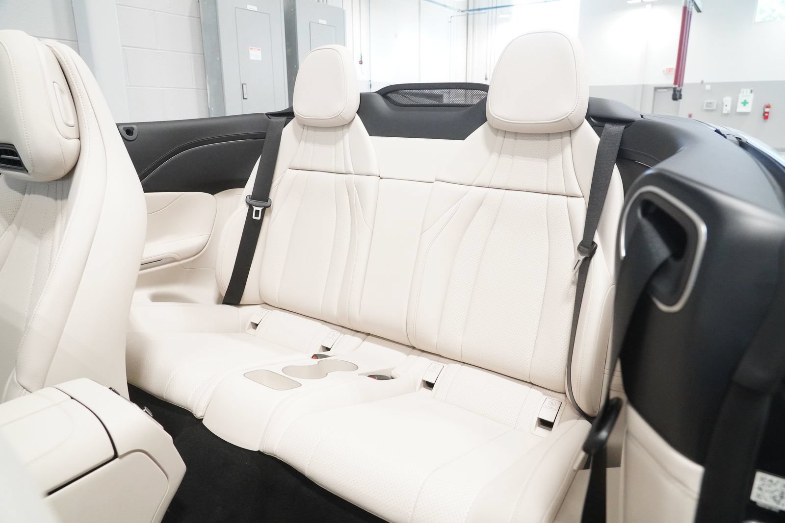 New 2027 Mercedes-Benz CLE 450 4MATIC Cabriolet image 19