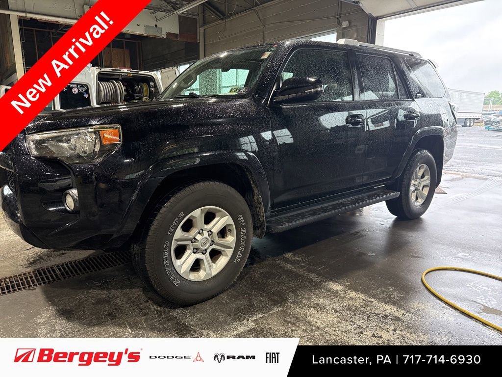 Used 2016 Toyota 4Runner SR5 AWD/4WD video 1