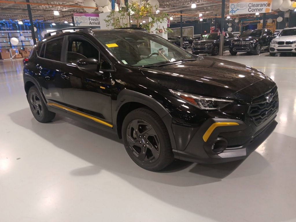 Used 2025 Subaru Crosstrek 2.5i Sport w/ Crosstrek Mirror Package AWD/4WD image 4