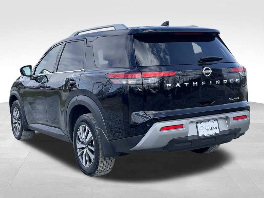 Certified 2022 Nissan Pathfinder SL AWD/4WD image 5