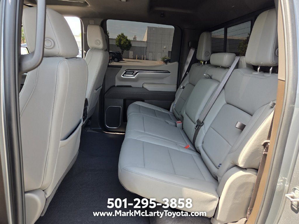 Used 2026 Chevrolet Silverado 1500 LTZ w/ LTZ Premium Package AWD/4WD image 10