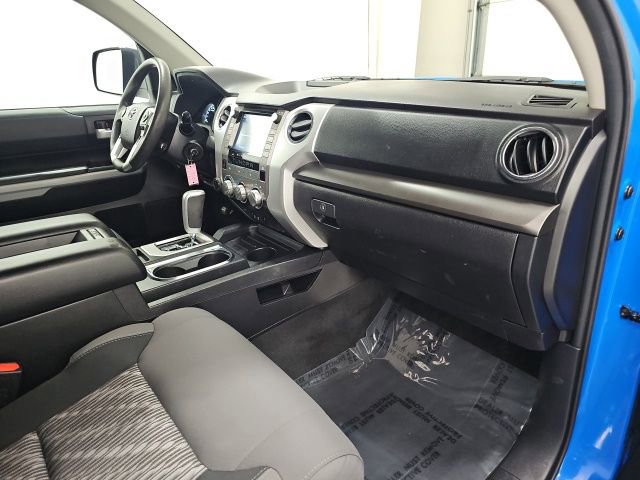 Used 2021 Toyota Tundra SR5 w/ SR5 Upgrade Package AWD/4WD image 35