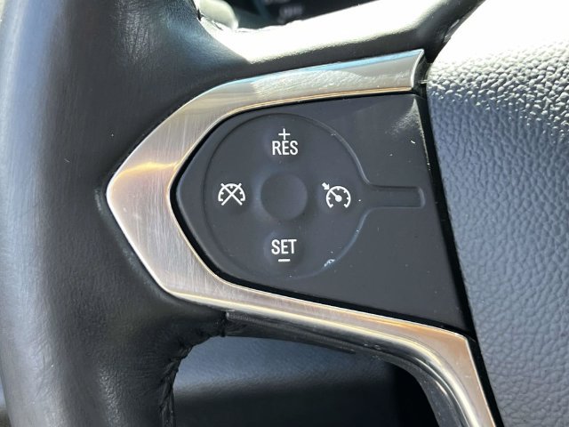 Used 2020 Chevrolet Traverse LT FWD image 22