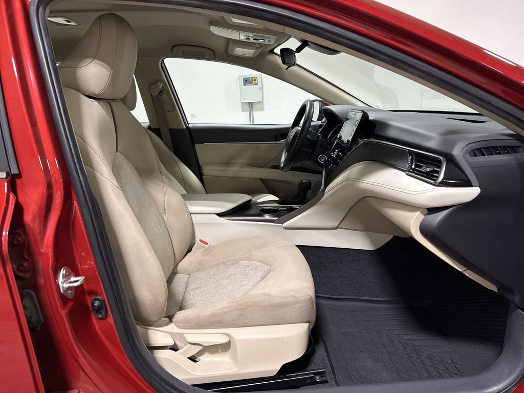 Used 2023 Toyota Camry LE FWD image 21