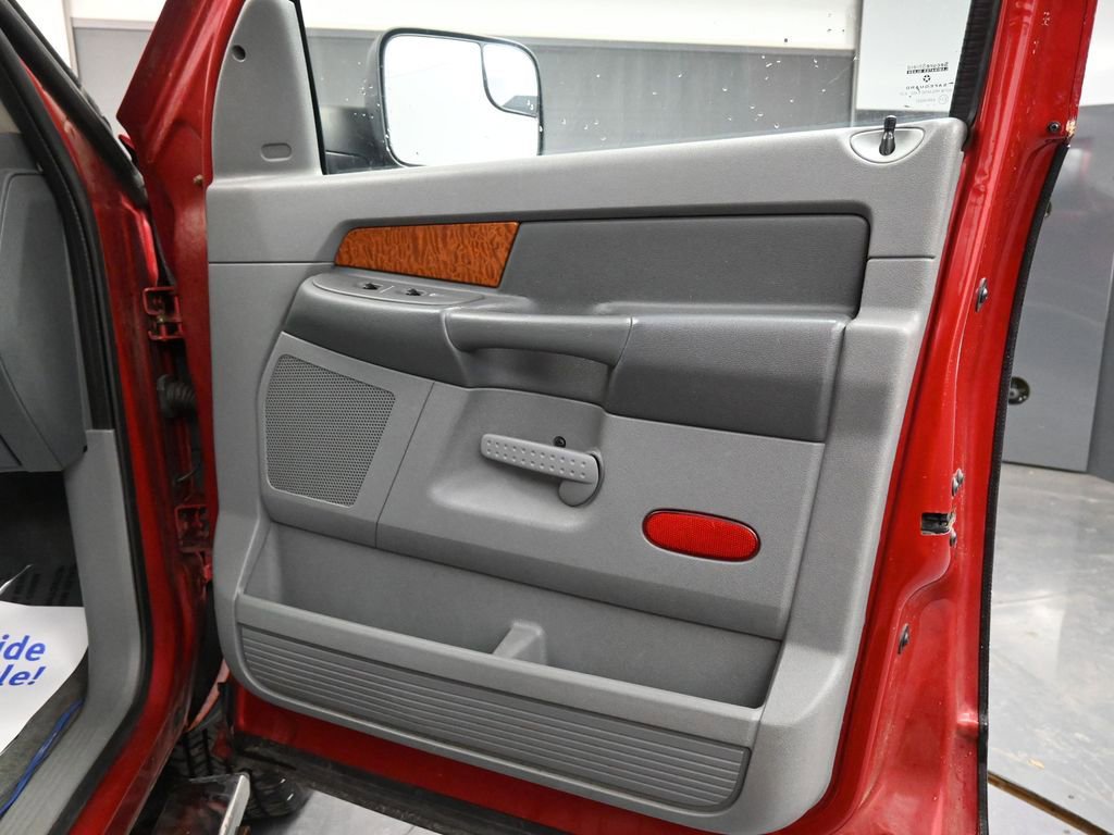 Used 2006 Dodge Ram 2500 Truck SLT w/ Quad Cab Big Horn Value Group image 16