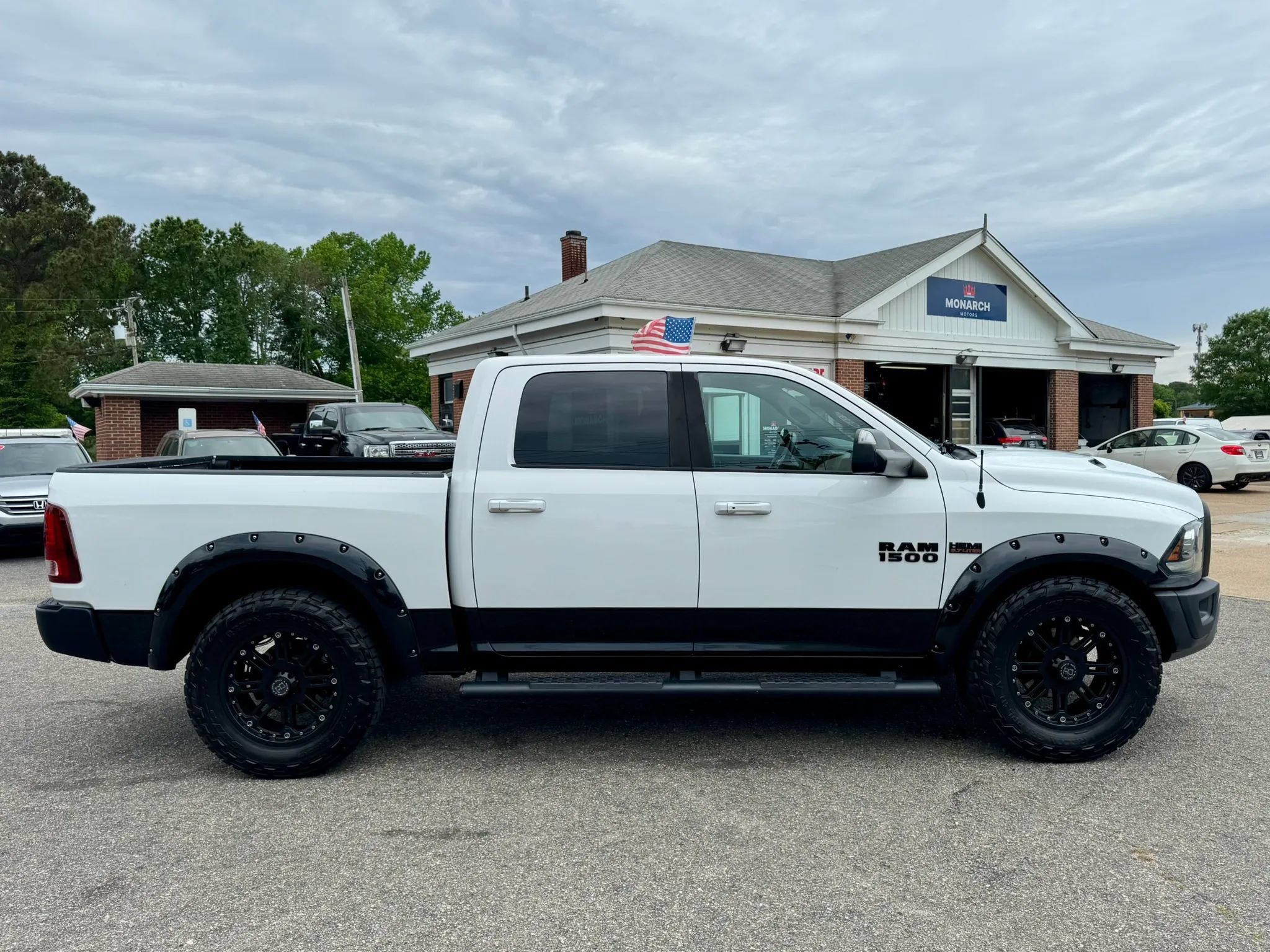Used 2016 RAM 1500 Rebel w/ Luxury Group AWD/4WD image 5