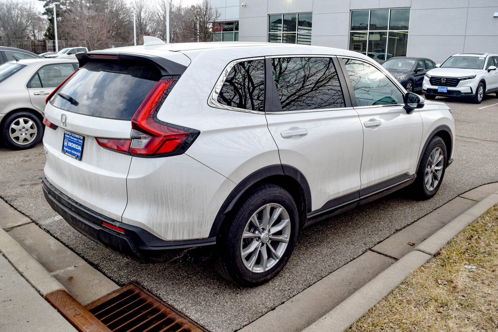 Certified 2025 Honda CR-V EX image 5