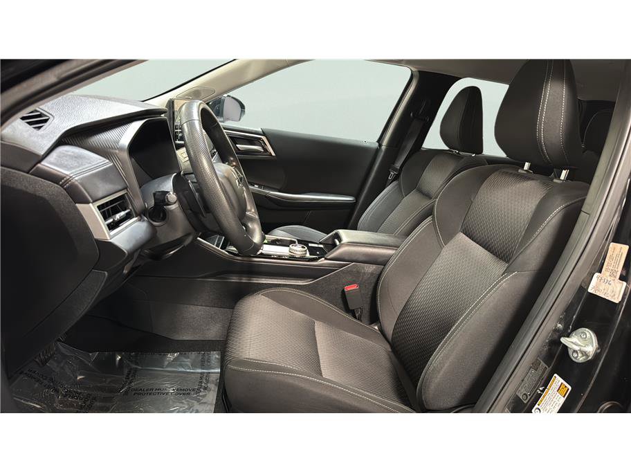 Used 2025 Mitsubishi Outlander ES FWD image 15