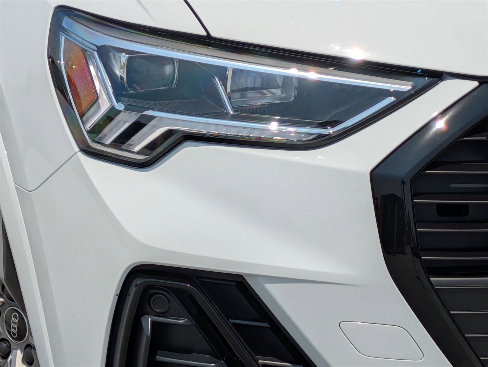 New 2025 Audi Q3 2.0T Premium image 16