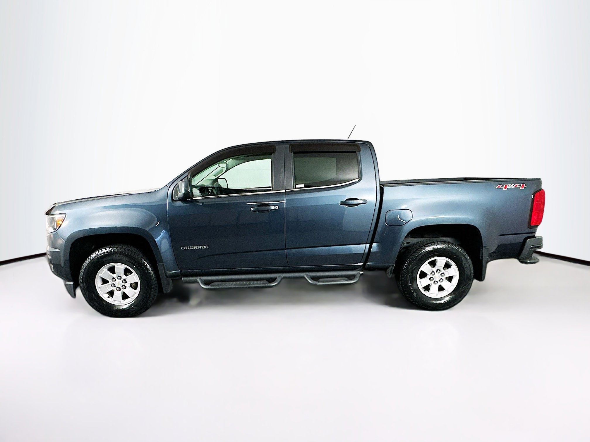 Used 2019 Chevrolet Colorado W/T w/ WT Convenience Package image 4