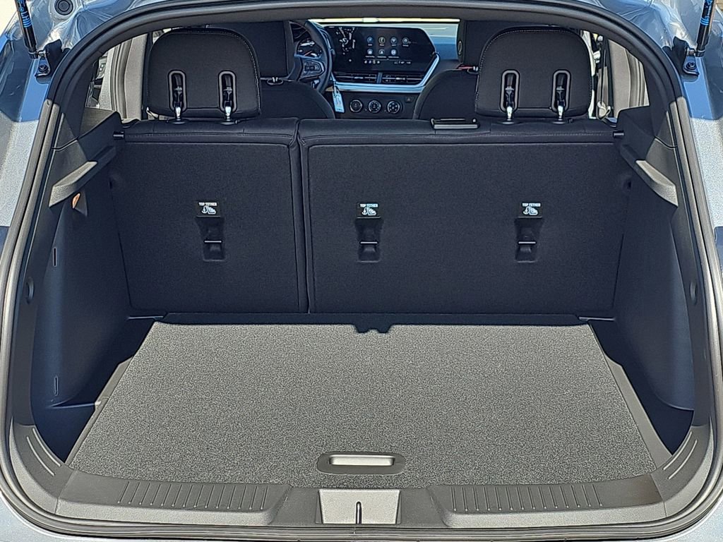 New 2026 Chevrolet Trax RS w/ Sunroof Package image 12