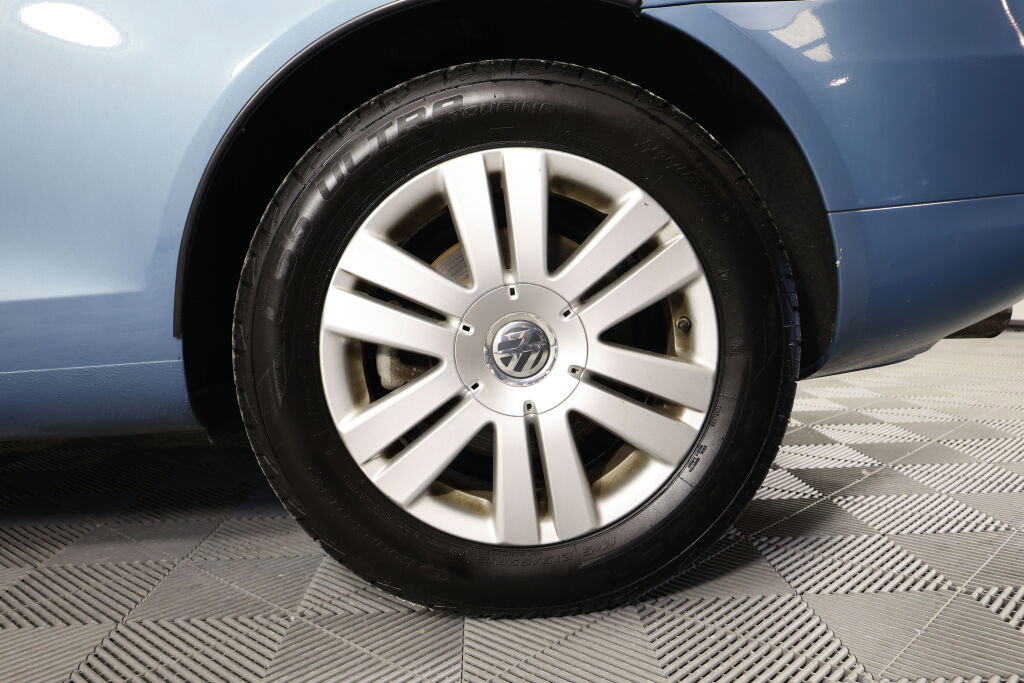 Used 2008 Volkswagen Eos 2.0T image 9