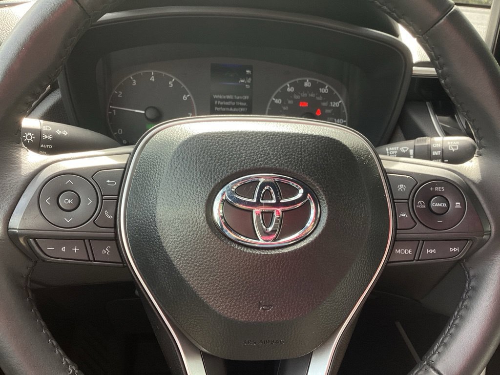 Used 2025 Toyota Corolla Cross AWD Hybrid w/ Moonroof Package image 21