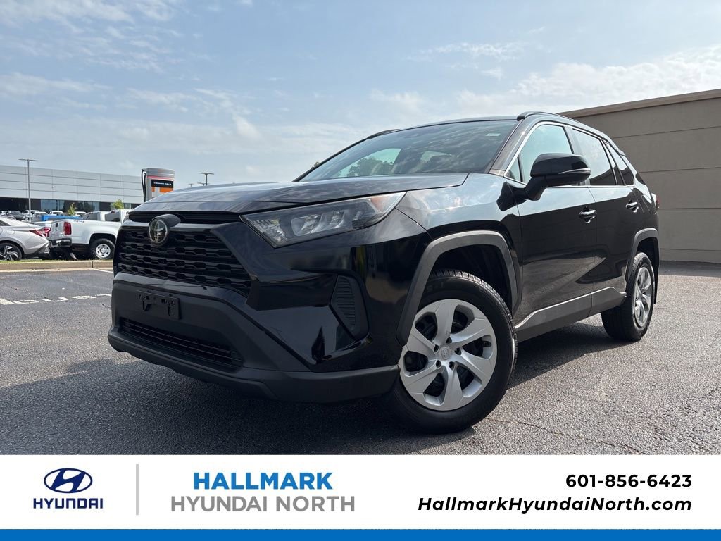 Used 2019 Toyota RAV4 LE w/ All Weather Liner Package AWD/4WD image 1