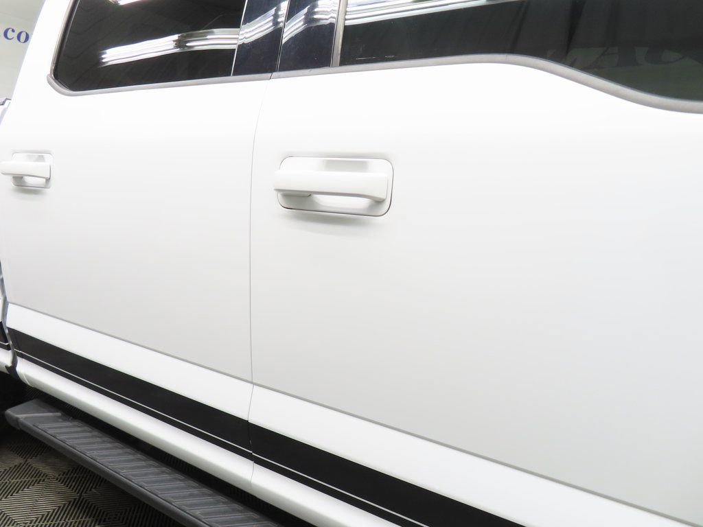 Used 2017 Ford F150 XLT w/ Equipment Group 302A Luxury image 27