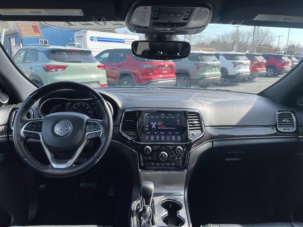 Used 2021 Jeep Grand Cherokee Overland image 12