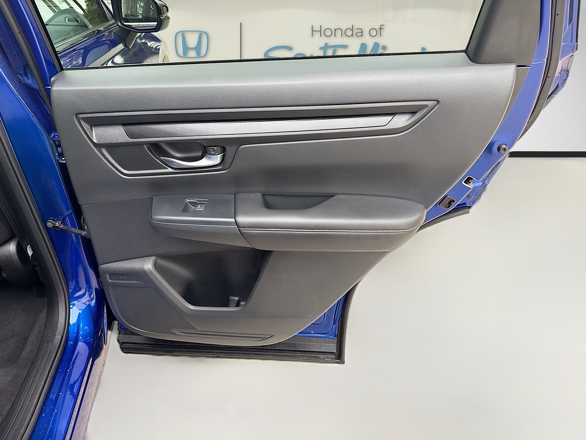 Certified 2023 Honda CR-V Sport image 30