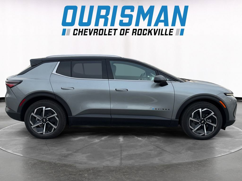 New 2026 Chevrolet Equinox EV LT image 7