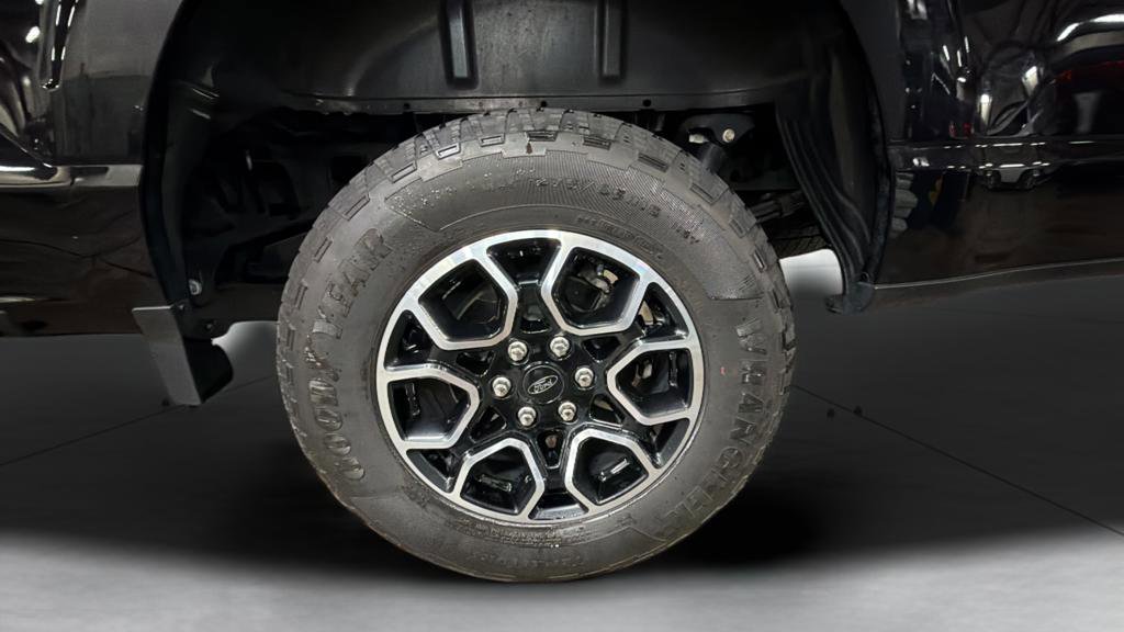 Used 2023 Ford F150 XLT w/ Equipment Group 302A High image 17