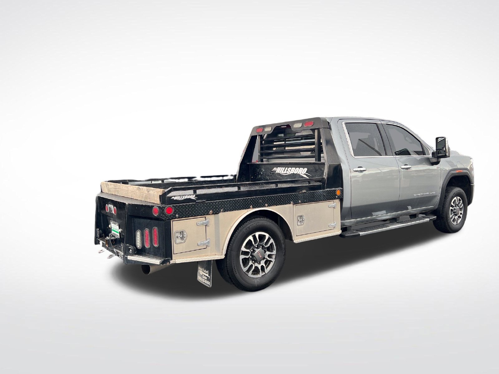 Used 2025 GMC Sierra 3500 SLT w/ SLT Premium Package AWD/4WD image 3