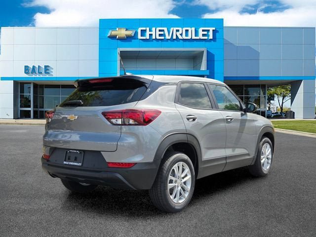 New 2026 Chevrolet TrailBlazer LS w/ LS Convenience Package FWD image 3