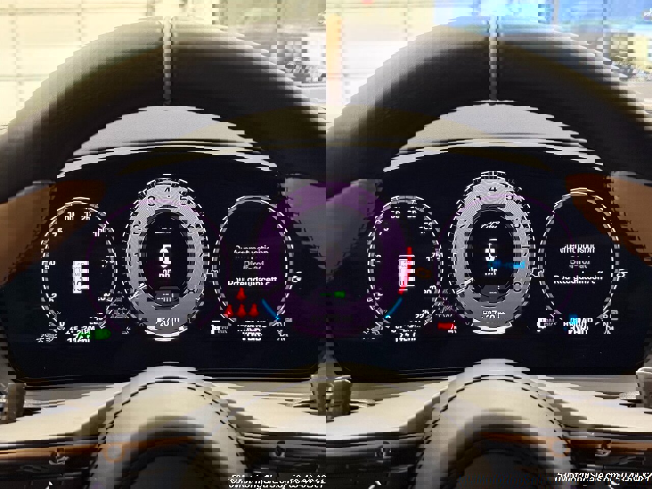 Used 2024 Porsche Cayenne Turbo AWD/4WD image 17