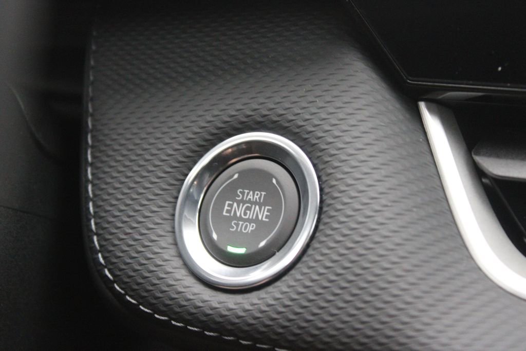 New 2026 Chevrolet Equinox LT w/ Convenience Package II FWD image 38