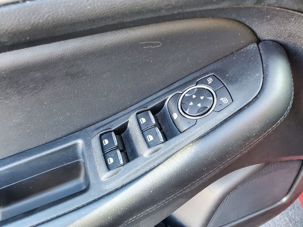 Used 2021 Ford Edge SEL w/ Convenience Package image 15