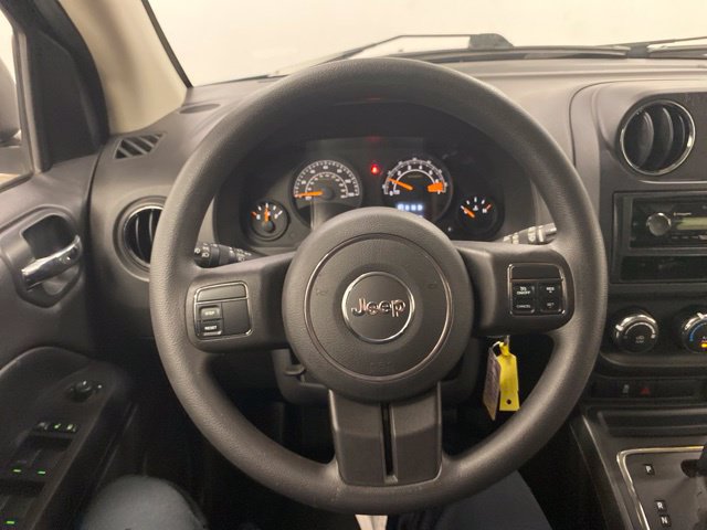 Used 2014 Jeep Compass Sport w/ Power Value Group AWD/4WD image 13