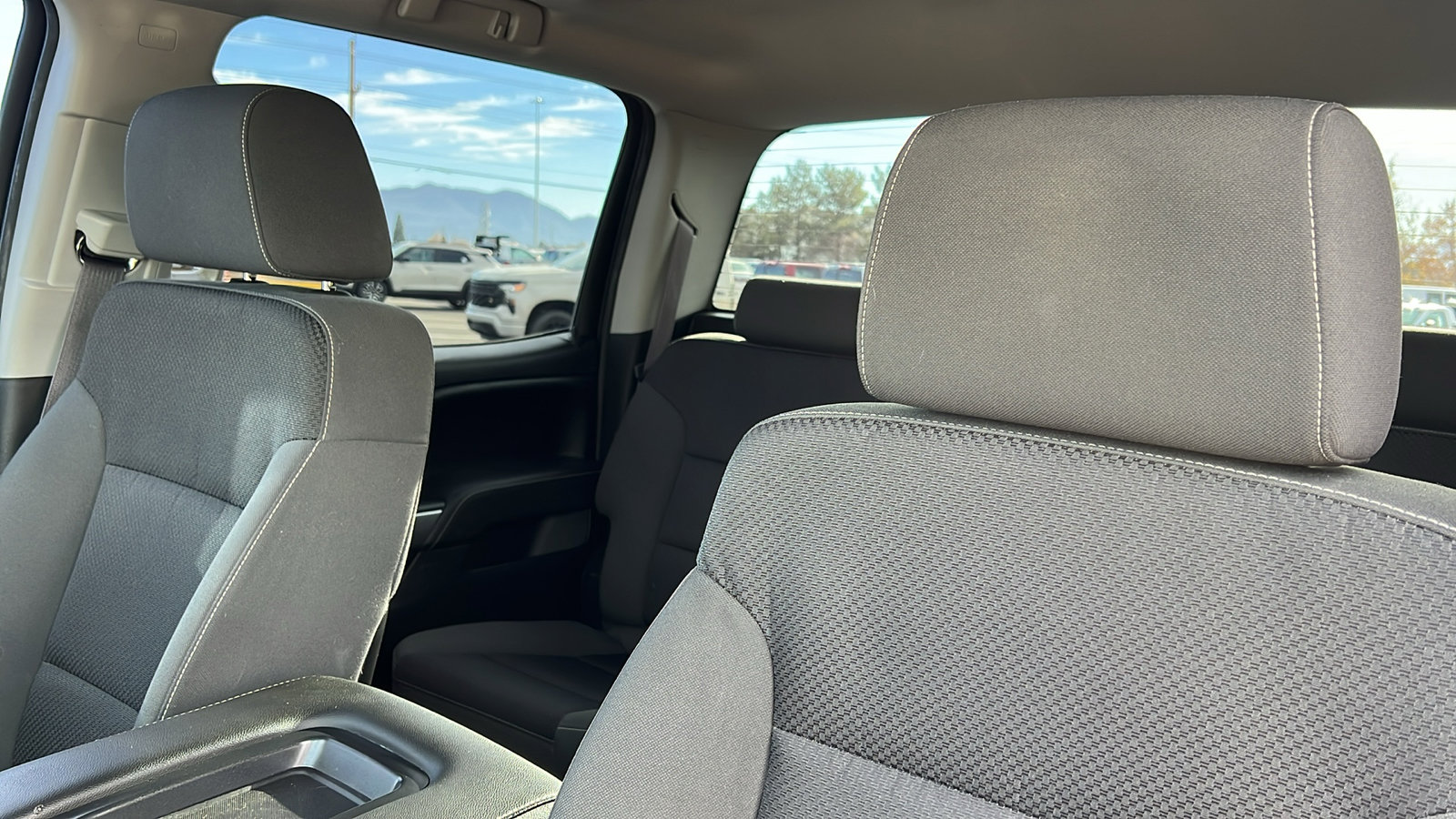 Used 2015 Chevrolet Silverado 2500 LT w/ LT Convenience Package image 19