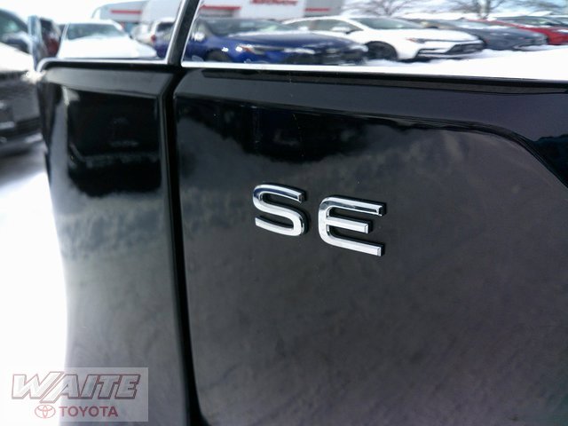 Used 2024 Volkswagen Atlas SE image 9