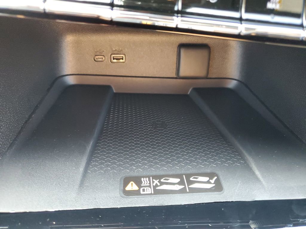 New 2026 Chevrolet Traverse LT w/ Driver Confidence Package image 26