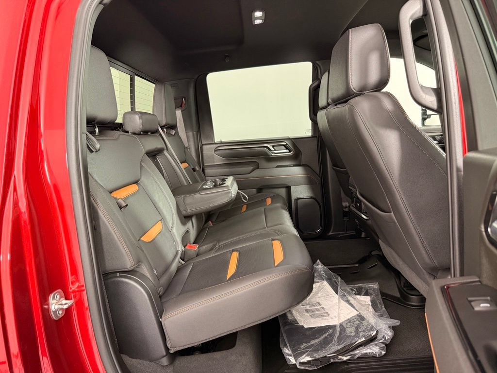 Used 2025 GMC Sierra 2500 AT4 w/ AT4 Preferred Package AWD/4WD image 19